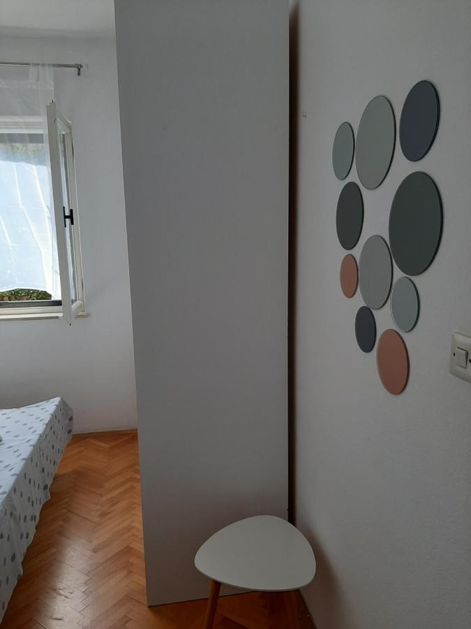 Giovanna - Spacious Lovely Apartment Supetar Exterior foto
